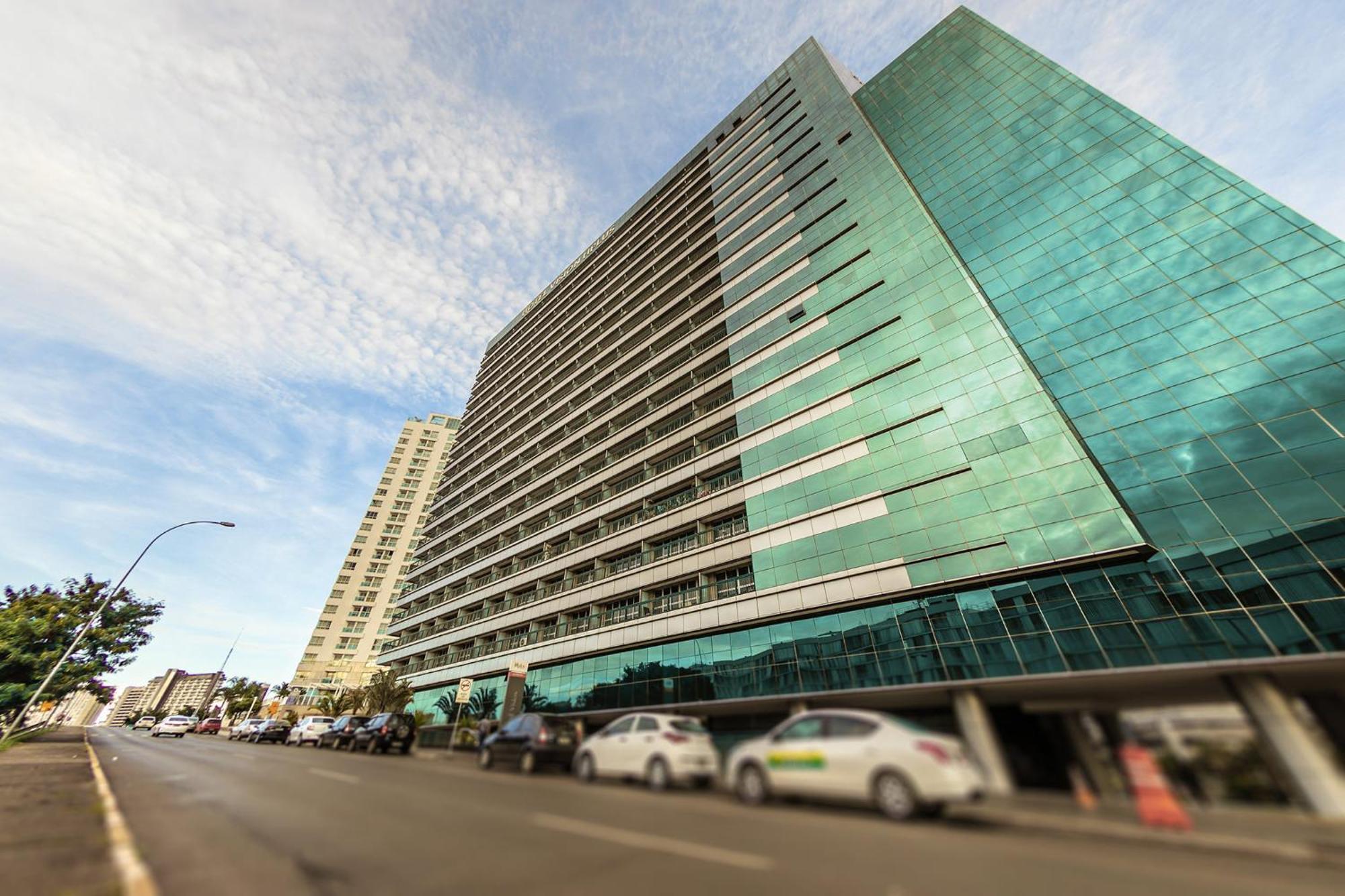 Hplus Vision Executive Brasilia Exterior photo