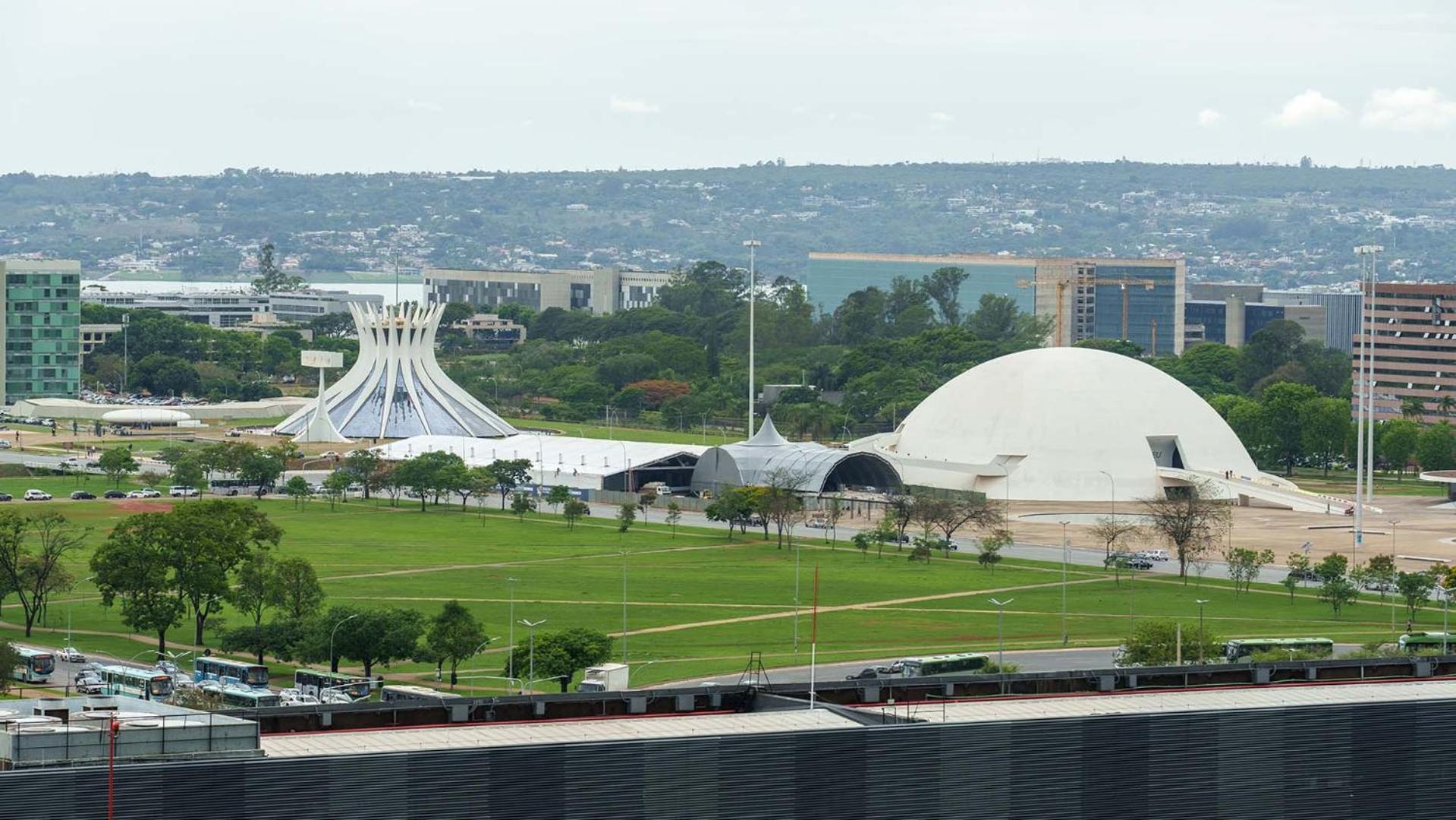 Hplus Vision Executive Brasilia Exterior photo